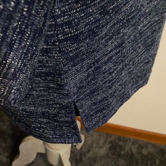 C. D. Daniels Blue Lurex scoop neck sweater tunic, size 1X - Picture 3 of 4